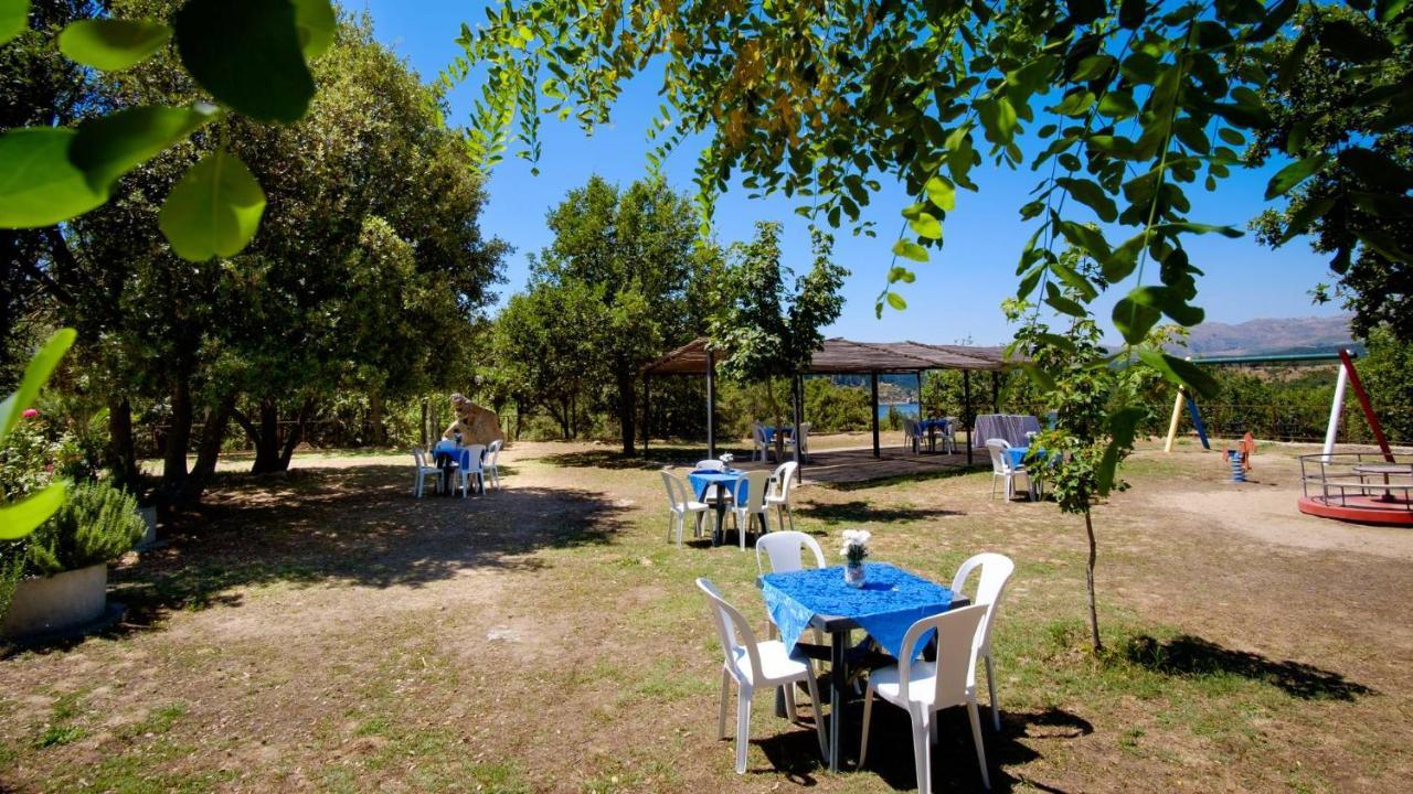 Hotel Il Nido Dell'Aquila Villanova Strisaili Bagian luar foto